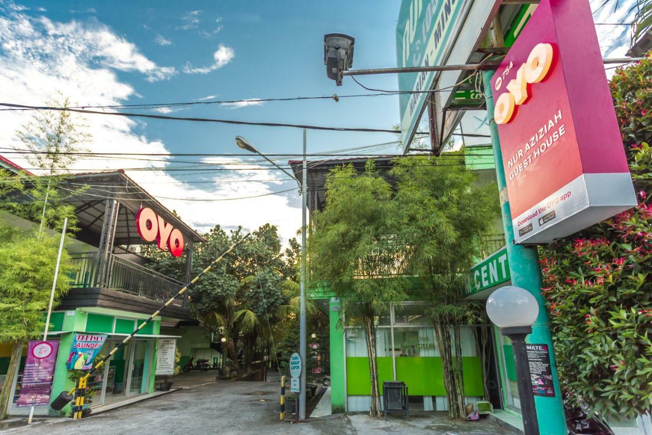 Super Oyo 754 Nur Aziziah Guest House Syariah Balikpapan  Ngoại thất bức ảnh