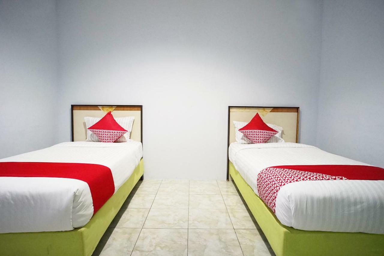 Super Oyo 754 Nur Aziziah Guest House Syariah Balikpapan  Ngoại thất bức ảnh